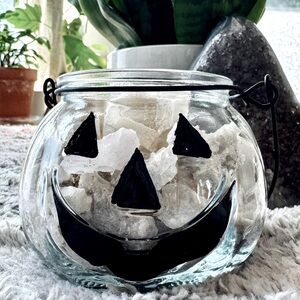 Glass Jack-O’-Lantern Filled with Quartz & Rose Quartz Variety Chunks